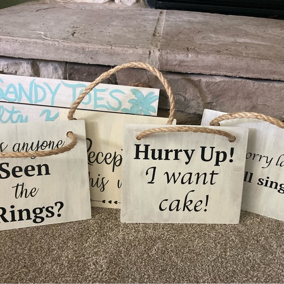 Wedding/shower signs - Picture 1 of 5